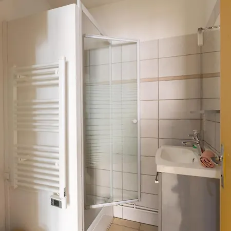 Apartment L'appart K-psule - Design, Confort, Centre-ville, 3 Pers Le Mans
